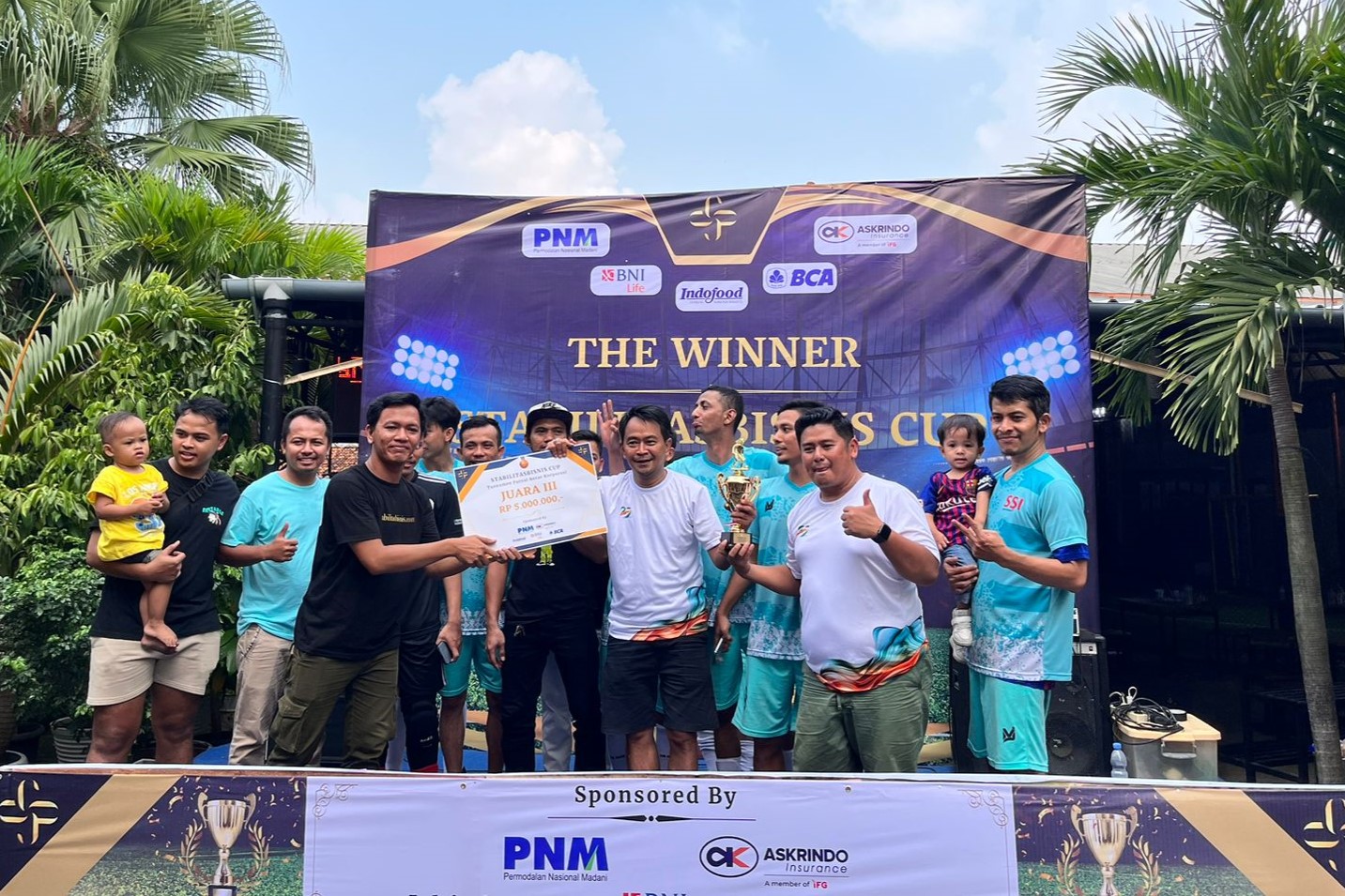 SSI Meraih Juara 3 Turnamen Futsal Stabilitas Bisnis Cup 2023