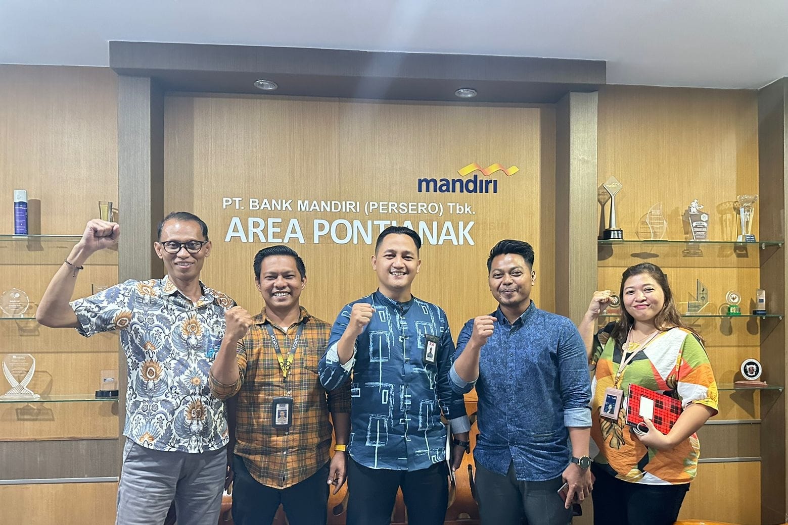 Kunjungan Kerja CEO Region VII ke Bank Mandiri Area Pontianak